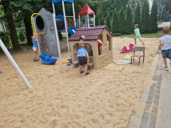 plac zabaw (18)