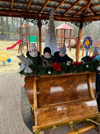 motion_photo_2314234042369553318