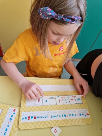 Logopedyczne zabawy (16).jpeg