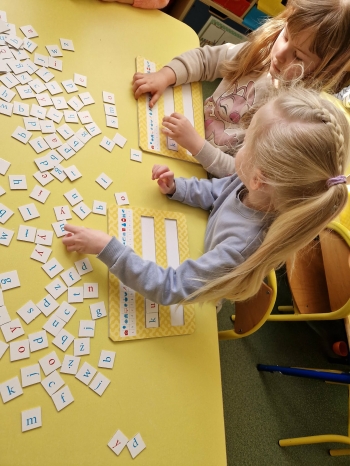 Logopedyczne zabawy (22).jpeg