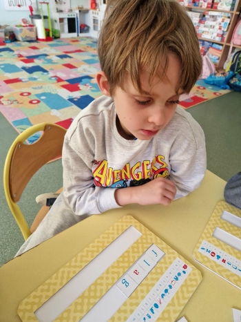 Logopedyczne zabawy (42).jpeg