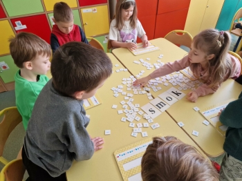 Logopedyczne zabawy (44).jpeg